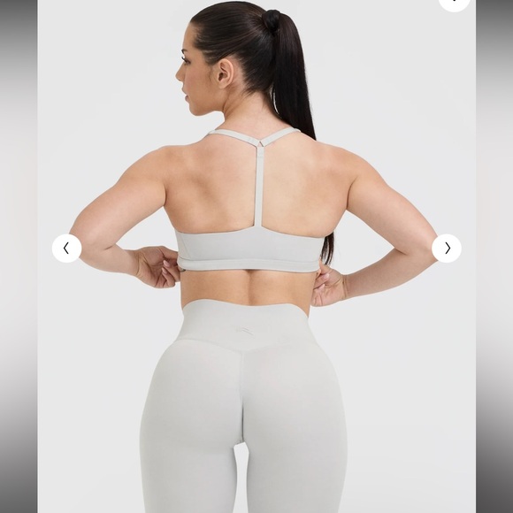 ONER ACTIVE • TIMELESS SQUARE NECK SPORTS BRA
• LIGHT GREY • LARGE - Picture 3 of 9